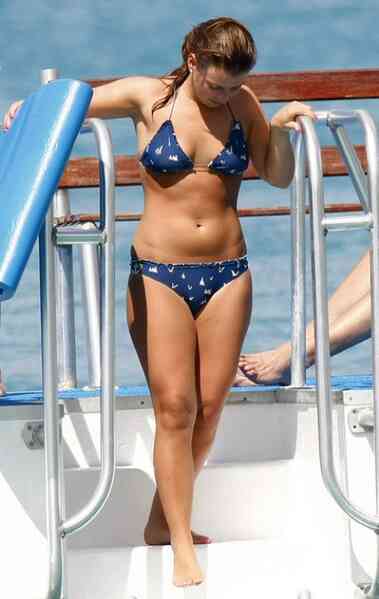 Coleen Rooney - 07