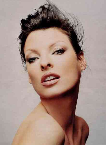 Linda Evangelista - 03