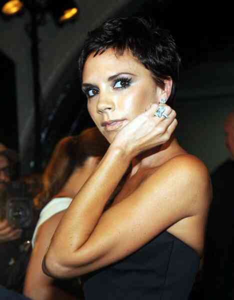 Victoria Beckham - 03