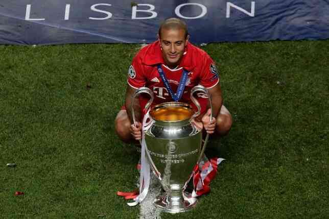 Tin bóng đá - Thiago Alcantara lên tiếng trước tin đồn tới Premier League