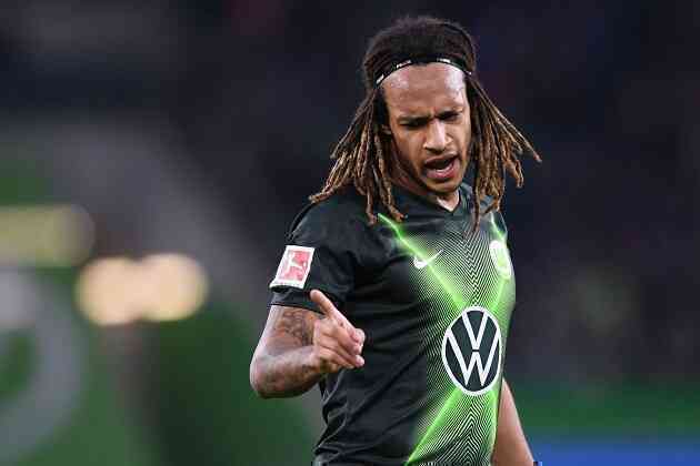 Tin bóng đá - Từ `ao làng` ra `biển lớn`, sao Wolfsburg thừa nhận chịu không nổi