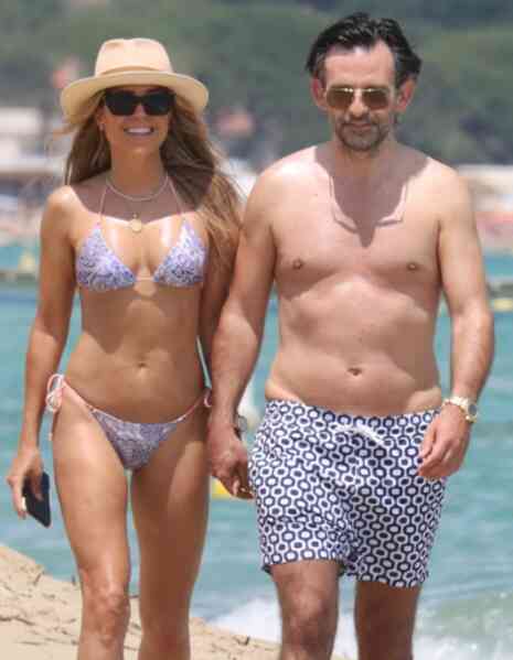 Rafael van der Vaart’s supermodel ex-wife Sylvie Meis stuns in tiny bikini during Saint-Tropez break with fiance - Bóng Đá