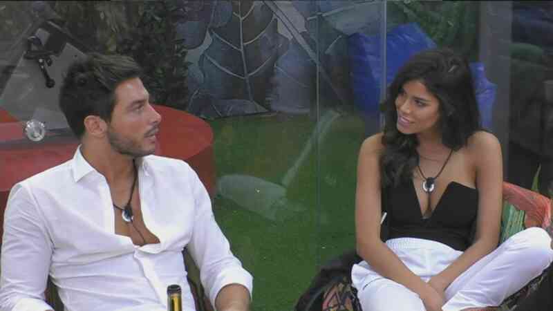 Sara, from Big Brother VIP to Juventus - Bóng Đá