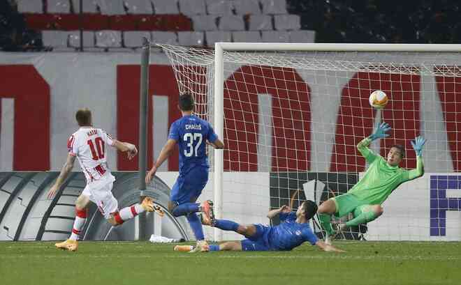Tin bóng đá - Thua đau ở Europa League, thủ thành Việt kiều nói: ~Chúng tôi như đội sinh viên~