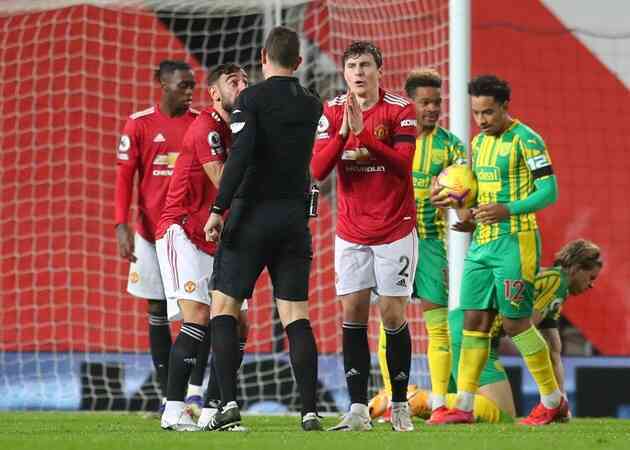 Tin bóng đá - Solskjaer: `Có lẽ Man Utd là những người may mắn`
