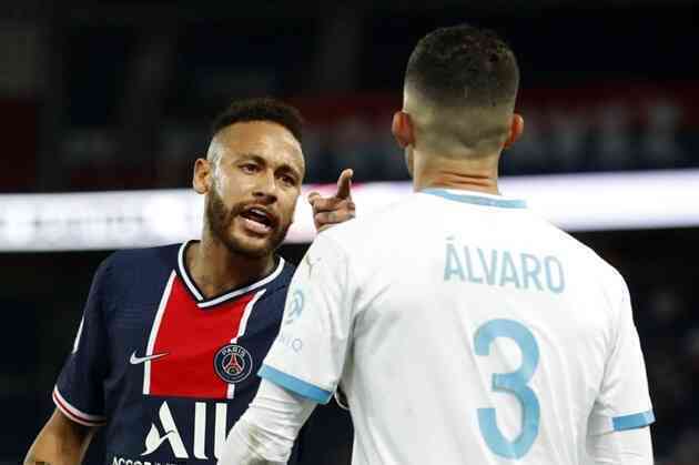 Tin bóng đá - Neymar: ~Đó là lý do tôi đánh cậu ta~