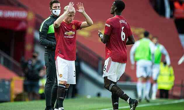 Tin bóng đá - Carragher: ~Bộ 3 đó lại là tử huyệt của Man Utd~