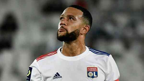 Tin bóng đá - Lyon trao đặc ân cho Depay, Barca ~khóc ròng~