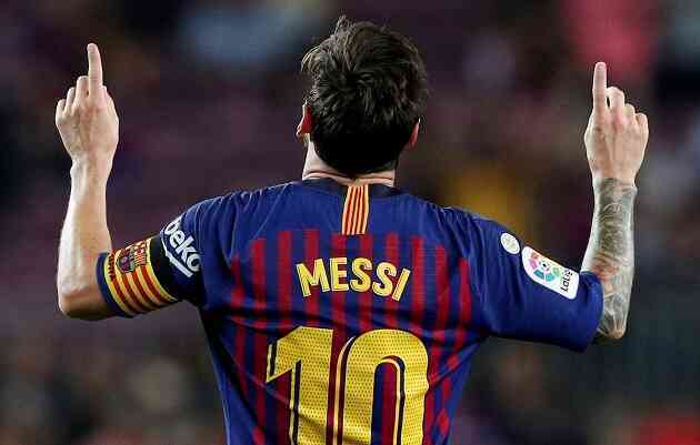 Tin bóng đá - Messi đi vào lịch sử Barcelona, là người thứ 3 làm được 1 điều