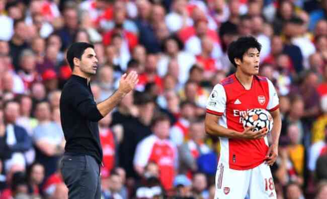Tomiyasu mang lại sự khác biệt cho hàng thủ Arsenal - Bóng Đá
