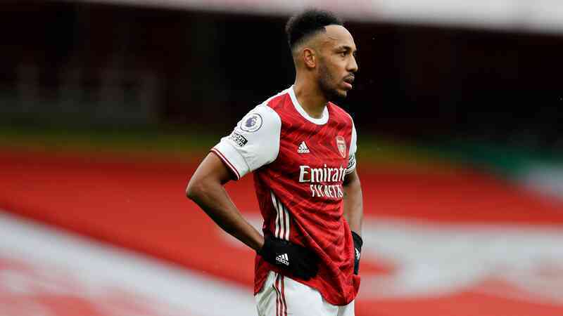 Tin bóng đá - Gạch tên Tomiyasu, Darren Bent nêu tên 2 đội trưởng tương lai của Arsenal