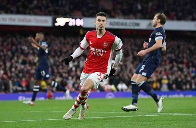 Sau Saka và Smith Rowe, Arteta lại đang mài giũa một ngọc thô khác - Bóng Đá
