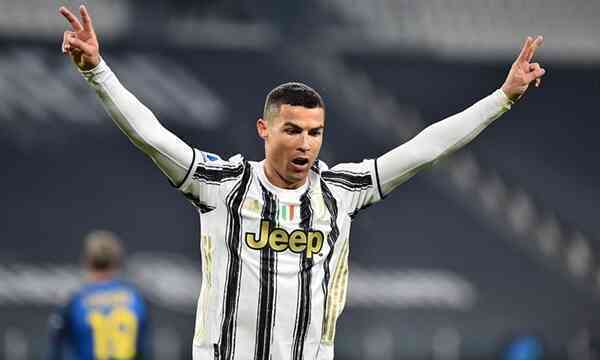 Tin bóng đá - Trở lại Old Trafford, Cristiano Ronaldo có thể mang số áo nào?