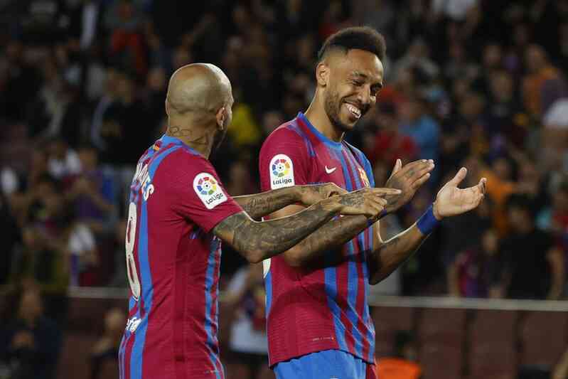 Tin bóng đá - Aubameyang lập cú đúp trong trận thắng 3-1 của Barca
