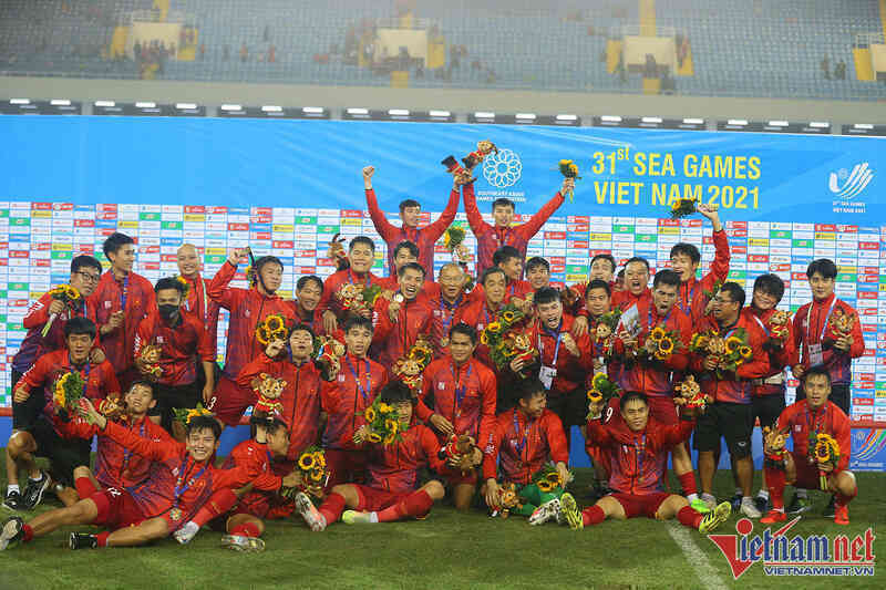 Tin bóng đá - HLV Philippe Troussier nhận chỉ tiêu bất ngờ tại SEA Games