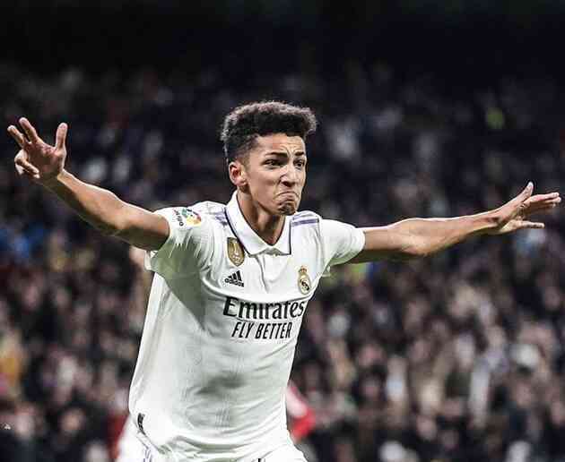 Tin bóng đá - Alvaro Rodriguez - Raul mới của Real