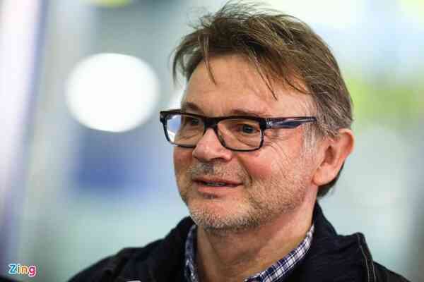 Tin bóng đá - HLV Philippe Troussier đến Việt Nam