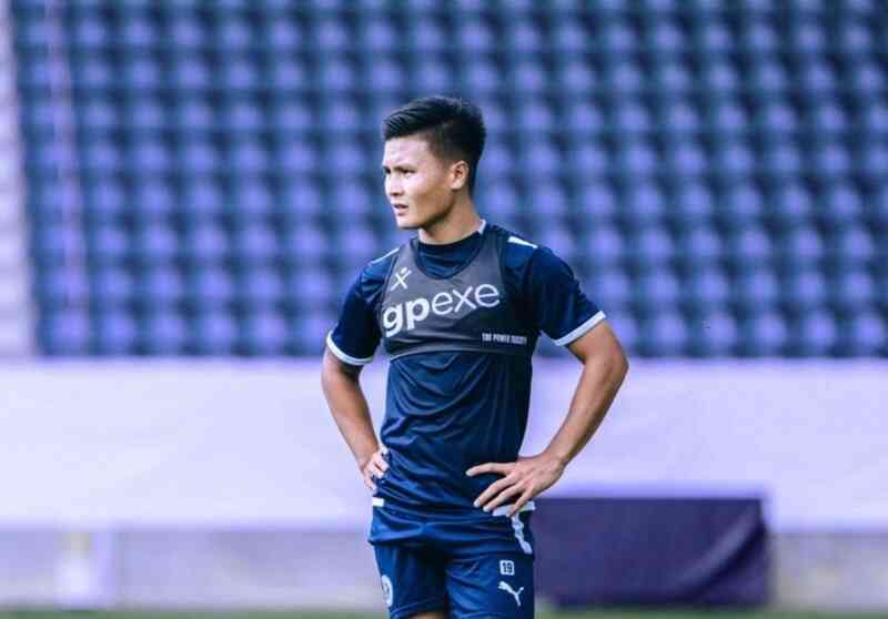 Tin bóng đá - Quang Hải ngồi ngoài nhìn Pau thất bại 0-2 ở Ligue 2