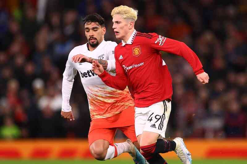 Tin bóng đá - Garnacho đừng trở thành `Januzaj mới` ở MU