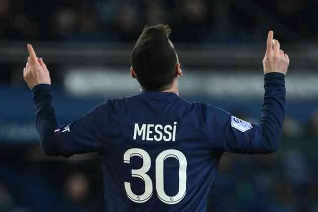 Tin bóng đá - Messi đặt cả thế giới dưới chân