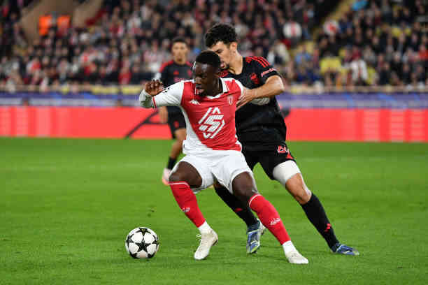 Folarin Balogun háo hức trở lại Emirates