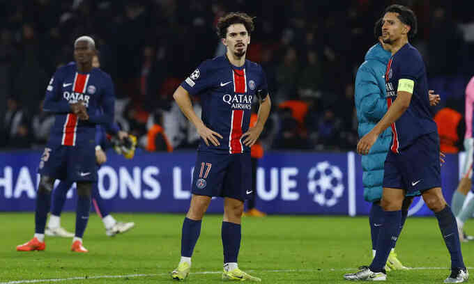 PSG thua Atletico giây cuối ở Champions League