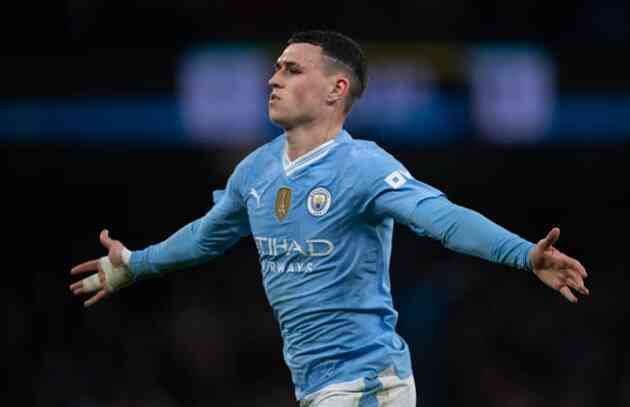 Tin bóng đá - Phil Foden ~không nói nên lời~ với 1 đồng đội