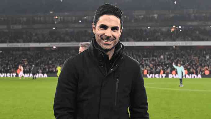 Arteta: `Arsenal vẫn trên đường đua vô địch`