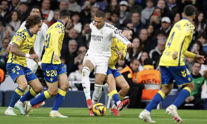 Ancelotti: `Mbappe là trung phong hay nhất thế giới`