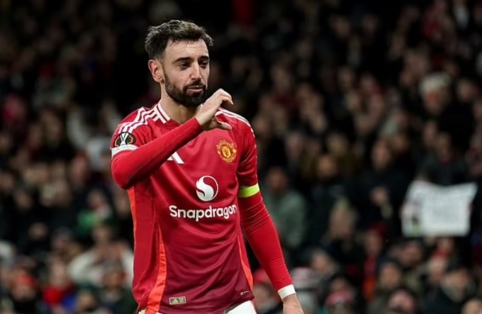 Fernandes muốn đưa `Fergie Time` trở lại Man Utd