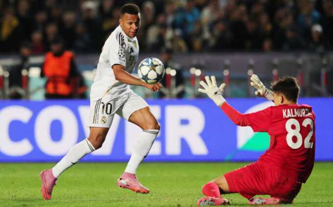 Mbappe: `Tôi phải ghi 5 bàn từ 5 cơ hội`
