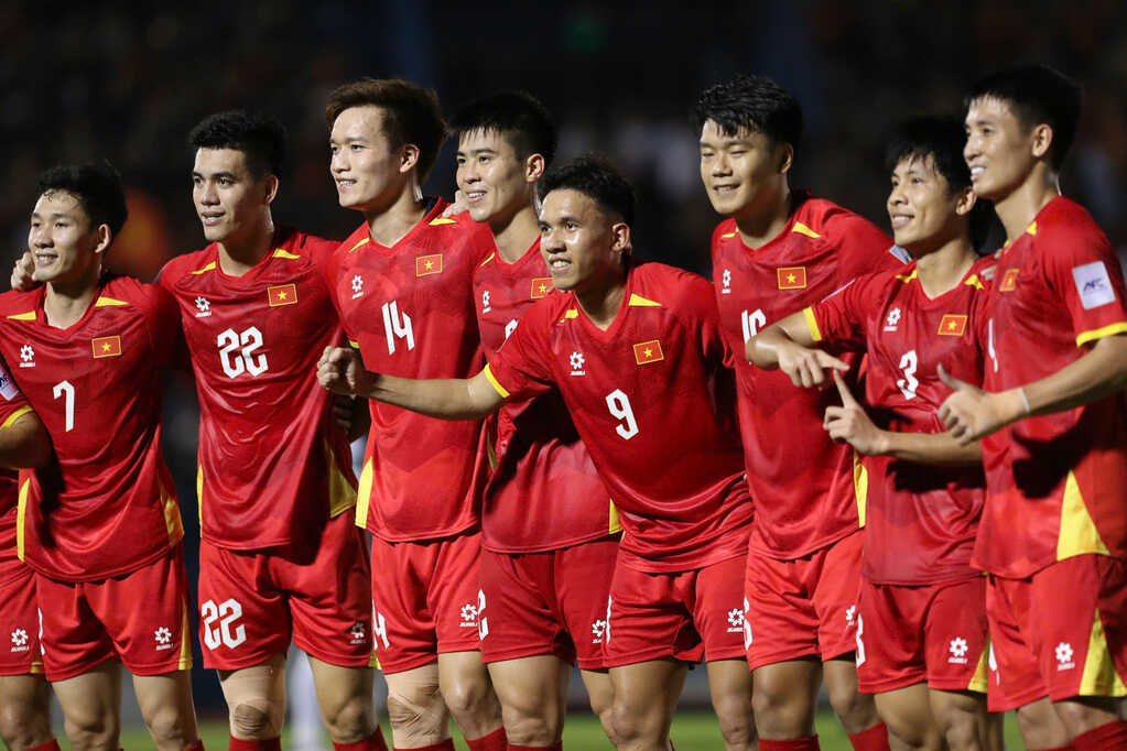 Tuyển Việt Nam: Đáng mừng với quyết định của ông Kim Sang Sik