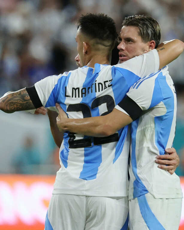 Tin bóng đá - Vắng Messi, Argentina thắng nhọc nhằn Venezuela