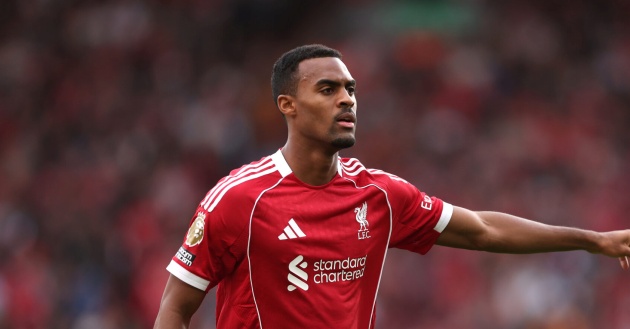 Liverpool lo ngại Gravenberch có thể vắng mặt trận gặp Manchester United