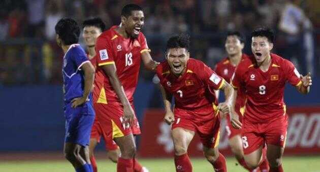 Việt Nam bỏ xa Indonesia trên bảng xếp hạng FIFA tháng 10