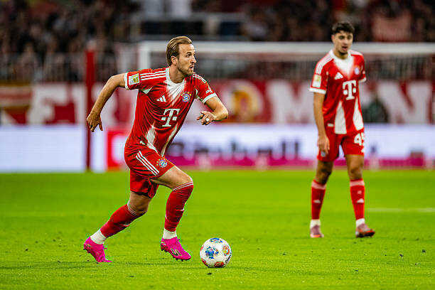 3 điều rút ra sau trận Bayern Munich vs Dortmund: Kane thăng hoa; Nỗ lực muộn màng