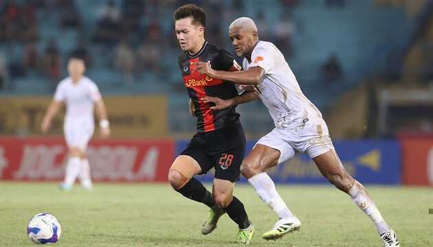 Tin bóng đá - Dấu ấn Hoàng Đức nhấn chìm Hà Nội FC tại Hàng Đẫy