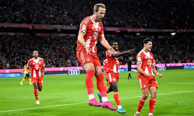 Kane giúp Bayern hạ Dortmund