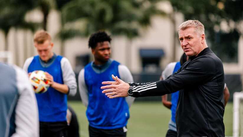 Dean Smith 
