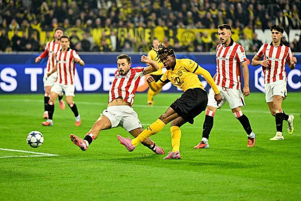 Dortmund giành chiến thắng đậm, Juventus gây thất vọng tại Champions League