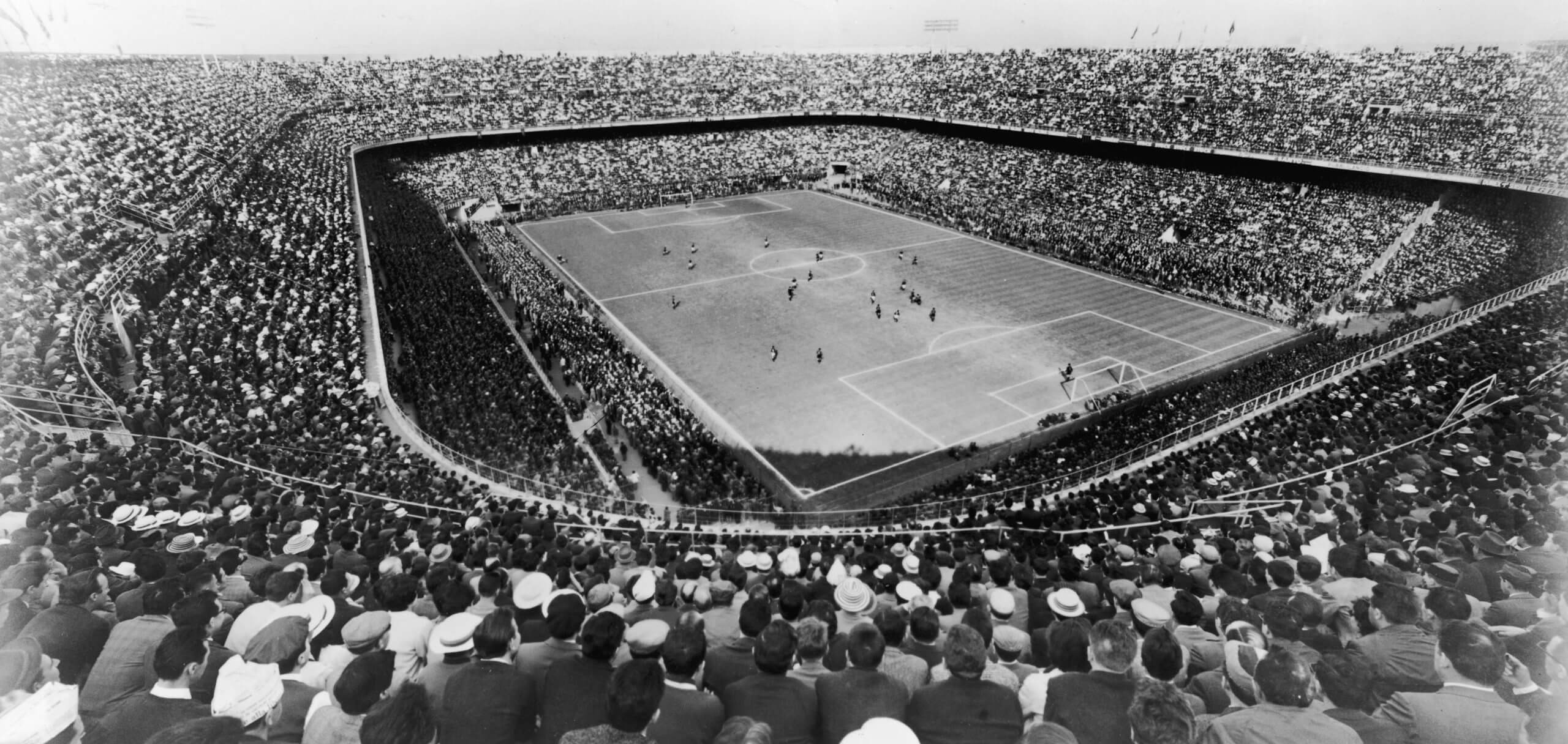 San Siro - Lời từ biệt một huyền thoại: Tại sao Milan và Inter phải đập bỏ ~thánh đường~?