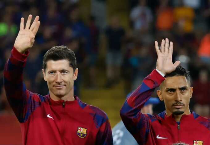 Barca nợ chuyển nhượng 172 triệu USD