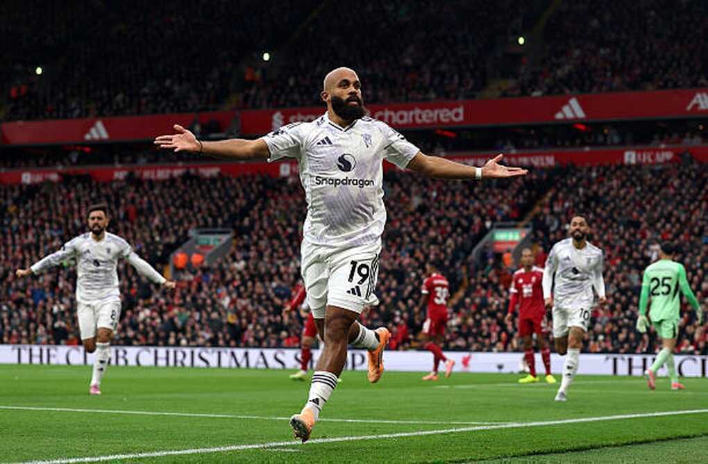 Giải mã chiến thắng của Man Utd trước Liverpool