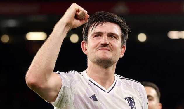 Harry Maguire - từ `biểu tượng thất vọng` đến tấm gương kiên cường của MU