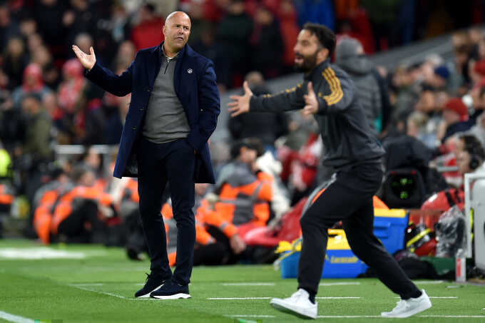 Liverpool - hiệp sĩ không gặp thời ở Ngoại hạng Anh mùa mới