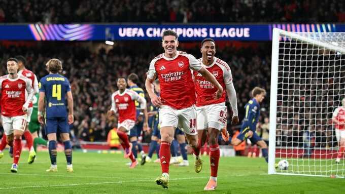 Arsenal hủy diệt Atletico ở Champions League