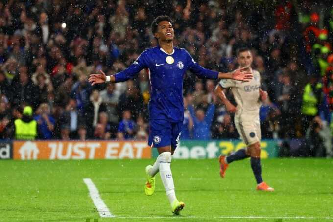 Các sao trẻ Chelsea liên tục lập kỷ lục ở Champions League