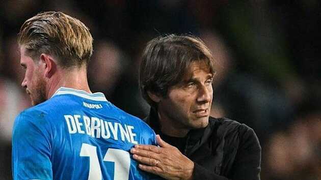 Conte tính mạo hiểm, cân nhắc để De Bruyne đá số 9 ảo