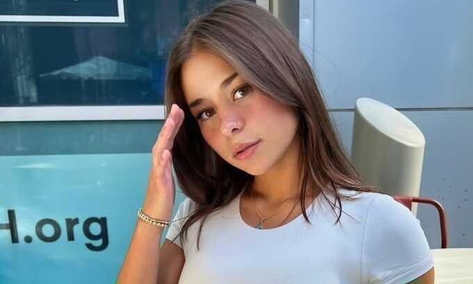 Người mẫu OnlyFans kiếm nhiều tiền hơn Haaland