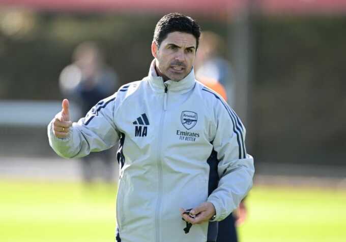 Arteta ám ảnh với `bóng chết` từ 10 năm trước